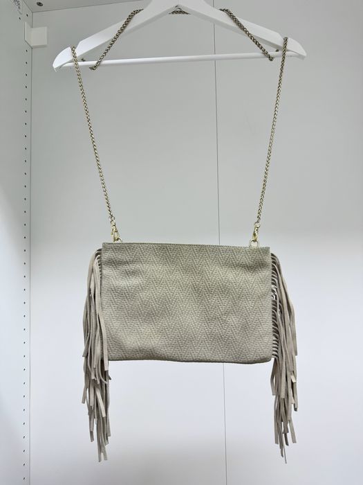 Бежова чанта от естествена кожа с ресни и дълга дръжка Massimo Dutti