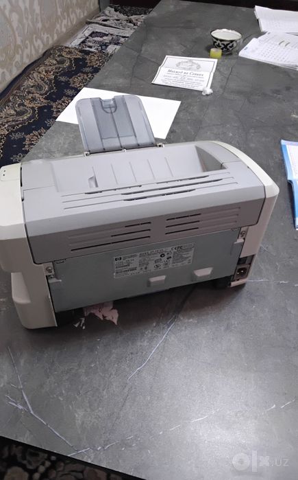 Printer sotiladi hp1020