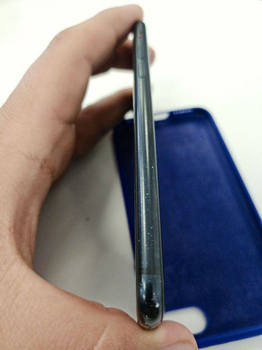 Iphone se 2020 черный