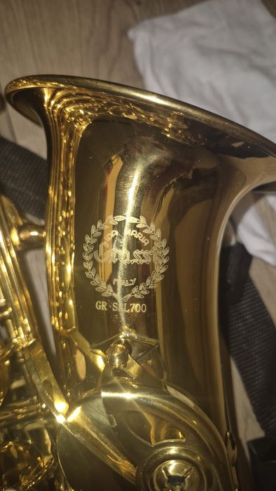 Vând Saxofon Ida Maria Grassi GR SAL700, 

Stare NOU! 9,9/10
