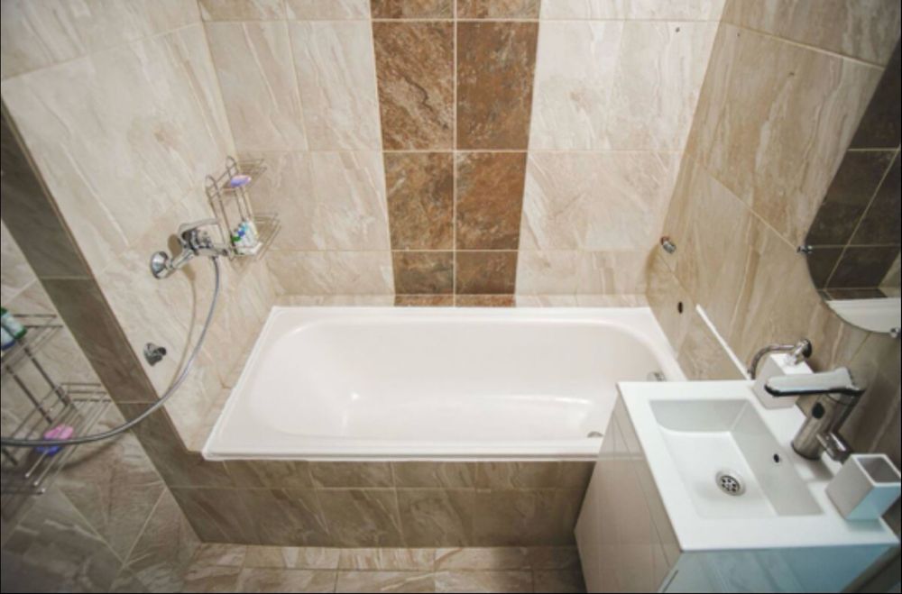 Дава се под наем Гараж / Паркомясто в Варна, Генералите - 150 кв.м за 800 € - Снимка #4