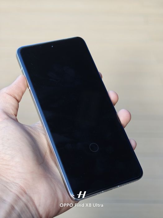 Срочно Vivo x200 pro 12/256