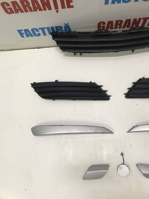 Grila grile capac capace spalatoare far bara spoiler fata Opel Astra H