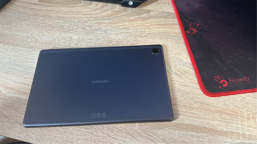 Планшет samsung galaxy TabA7