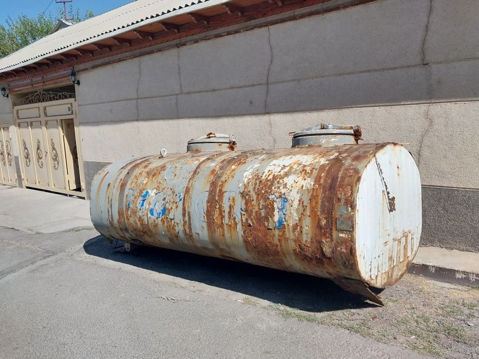Продается бочка алюминий под воду или молоко
