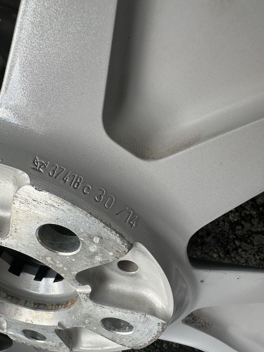 Vand jante cu cauciucuri de iarna mini cooper r 15