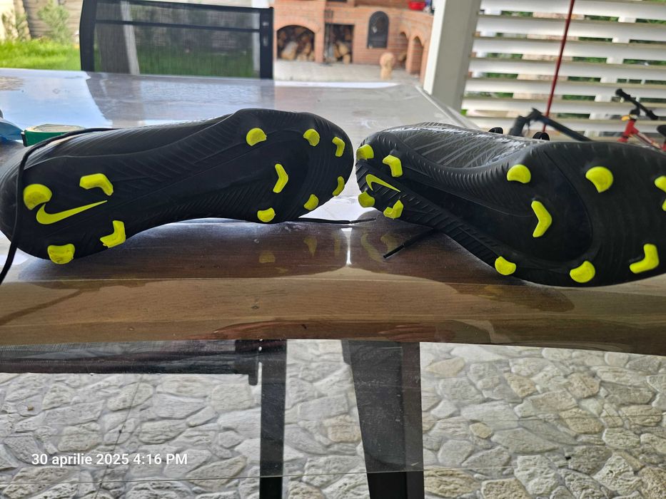 Ghete fotbal Nike