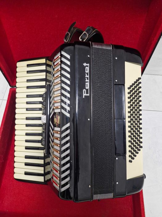 Acordeon Baile 120 basi negru