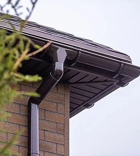 Водосток пластик металл