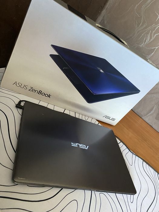 Ноутбук asus i5 (8gen)