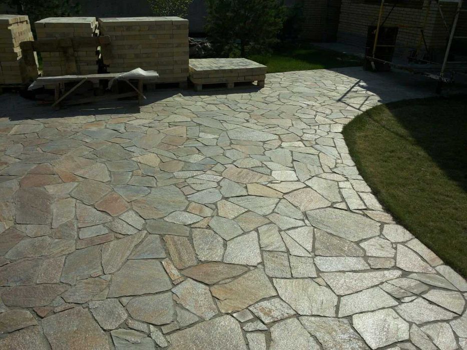 Плитняк для дорожек