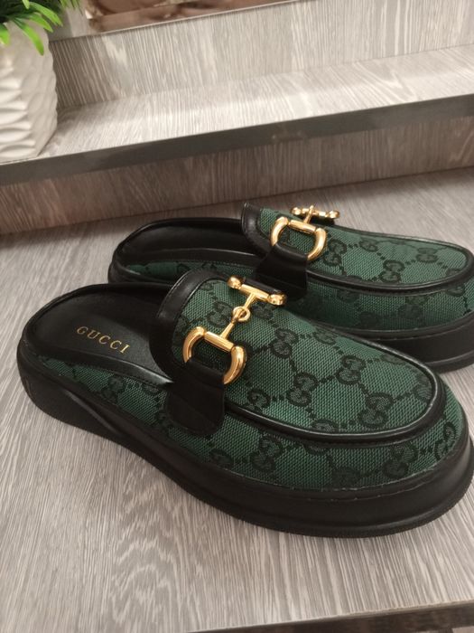 Мокасинка новый продам