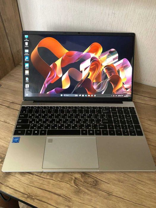 Имя устройства: DESKTOP-DCB9K8B