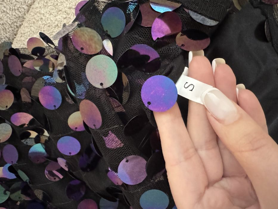 Парти рокля с пайети