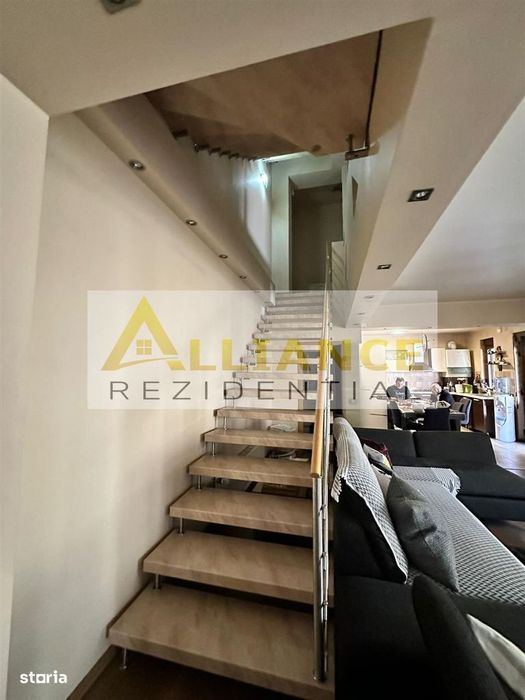 Piata Sudului ~Casa individuala 4 camere ~ 3 bai
