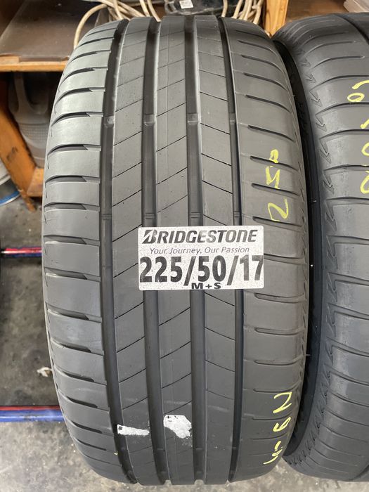 225/50/17 Bridgestone