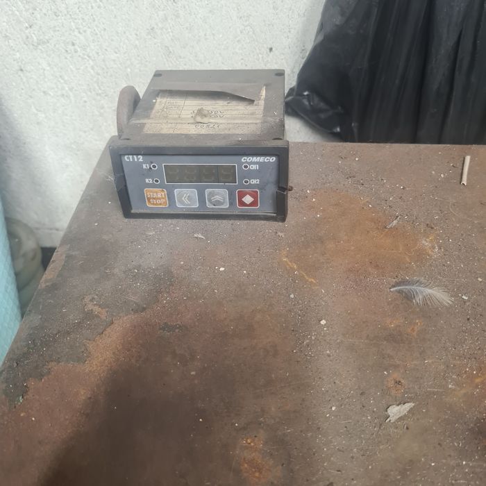 Машина за точково заваряване