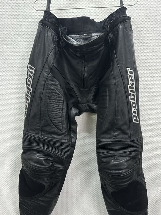 Кожено яке и панталон размер 56