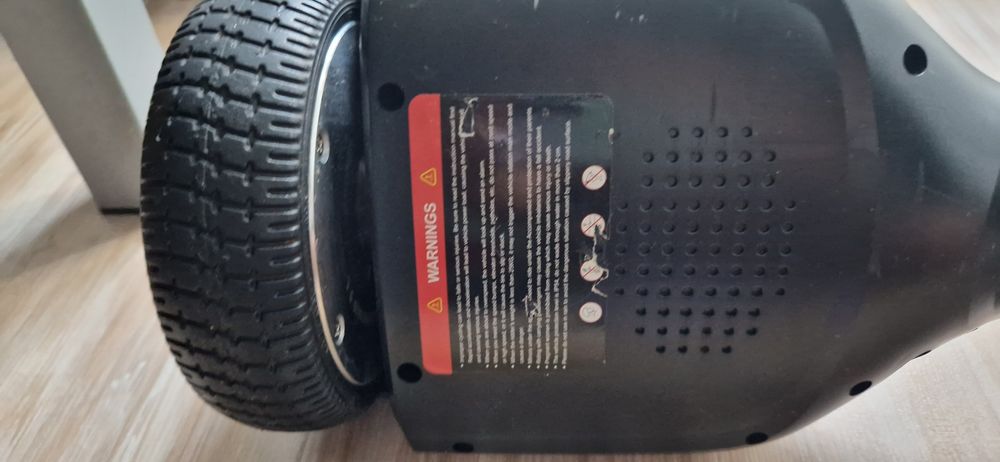 Hoverboard cu difuzor de muzica, lumini LED, pentru adulti si copii