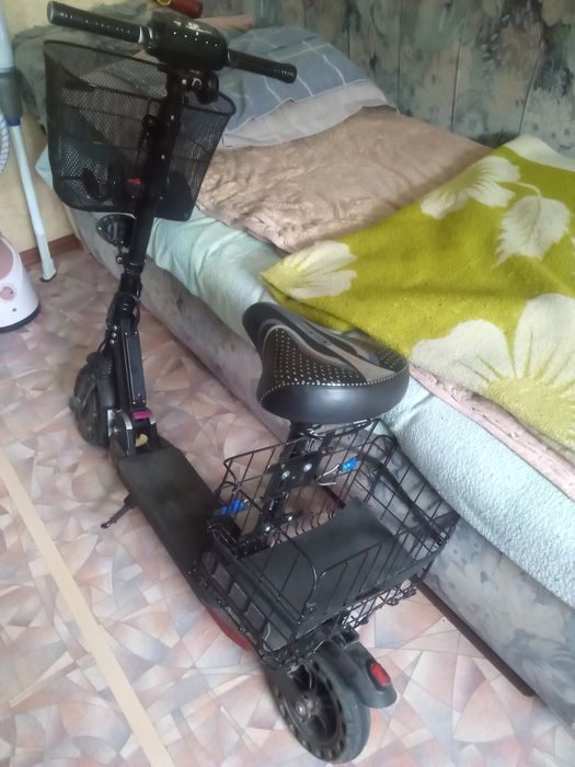 Продам электро самокат...