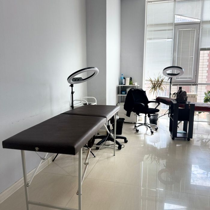 Сдам кушетку на долгий срок