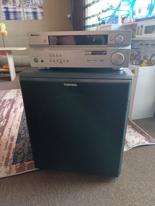 Продавам усилвател Пайнер