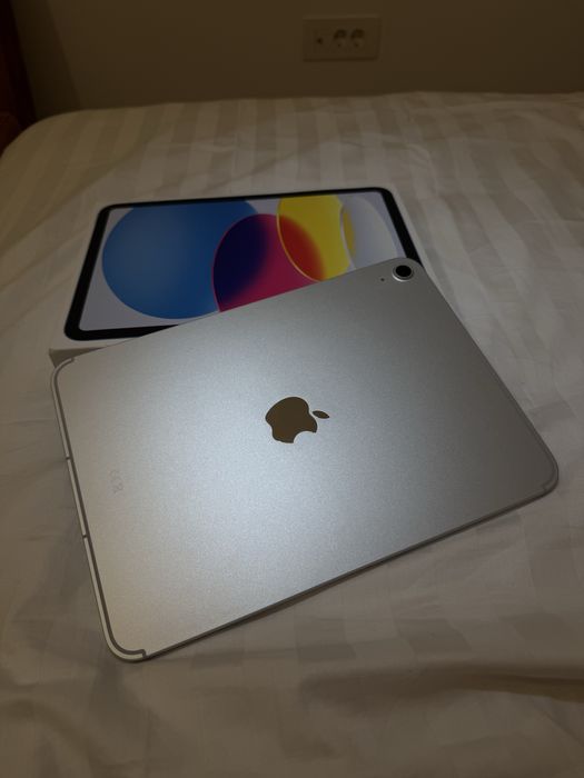 Apple iPad A16 Wi-Fi + Cellular 128GB Silver