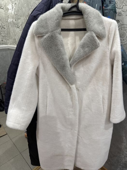 Шуба женскии длинны 48-50 размера