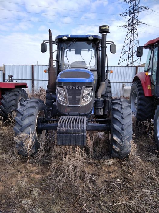 Продам трактор на полном ходу