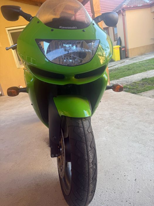 Kawasaki ninja zx9r