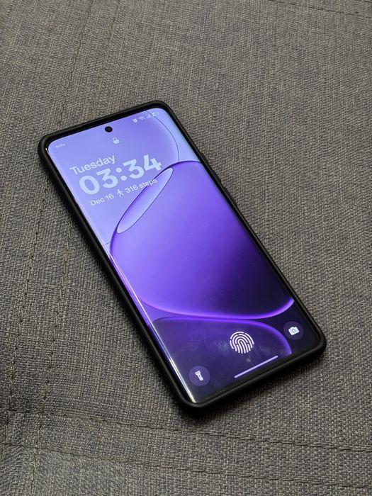 Oppo Reno 11 | Oppo Enco Air 3 Pro