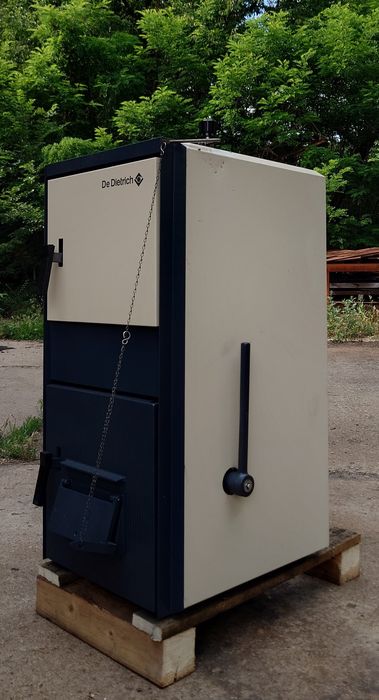 Чугунен котел на твърдо гориво Де Дитрих/ De Dietrich 30 kW