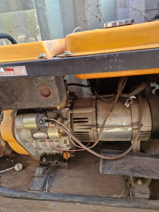 Продам дизельный  генератор 4,5 квт