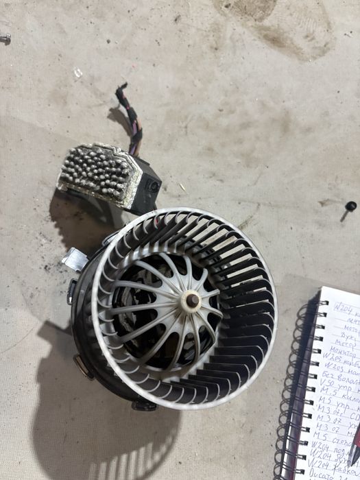 Audi A4 B8 Вентилатор и реостат парно