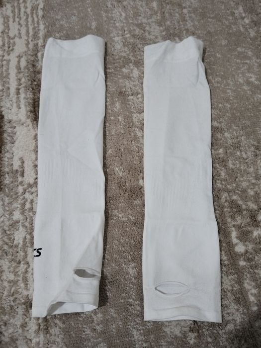 нарукавники от асикс, оригинал