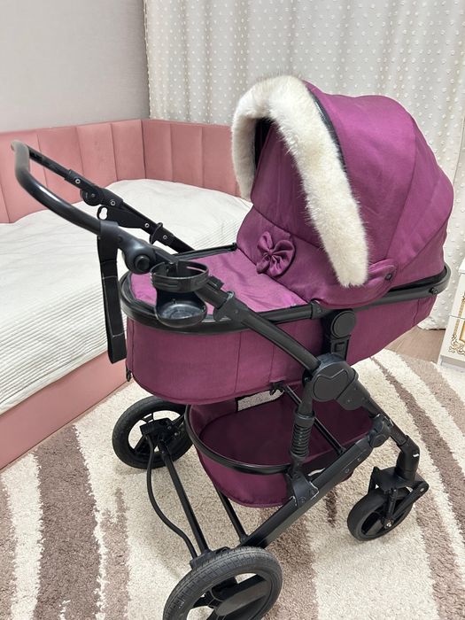 Продам коляску в хорошем состояние