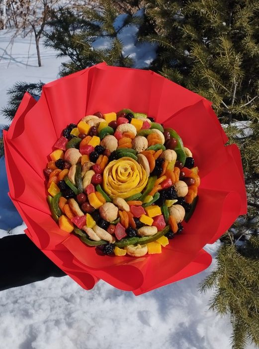 Букет из сухофруктов. подарки.съедобные букеты.доставка цветов.