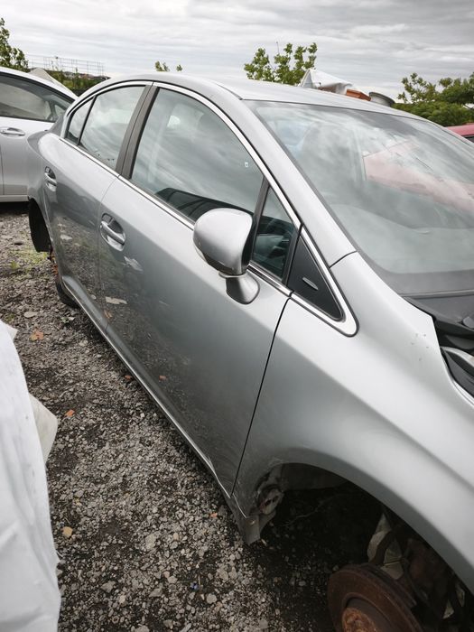 Ușa dreapta fata Toyota Avensis T27 2009-2015 Sedan