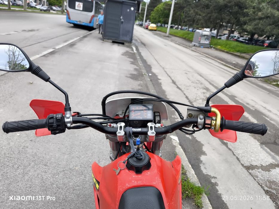 Продавам Honda XR650R