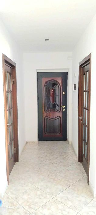 De vânzare – Apartament cu 3 camere