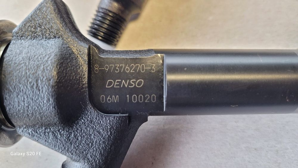 Injector densoi Opel Astra J