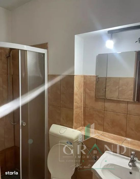 Apartament o camera | Zona Garii | Centrala proprie