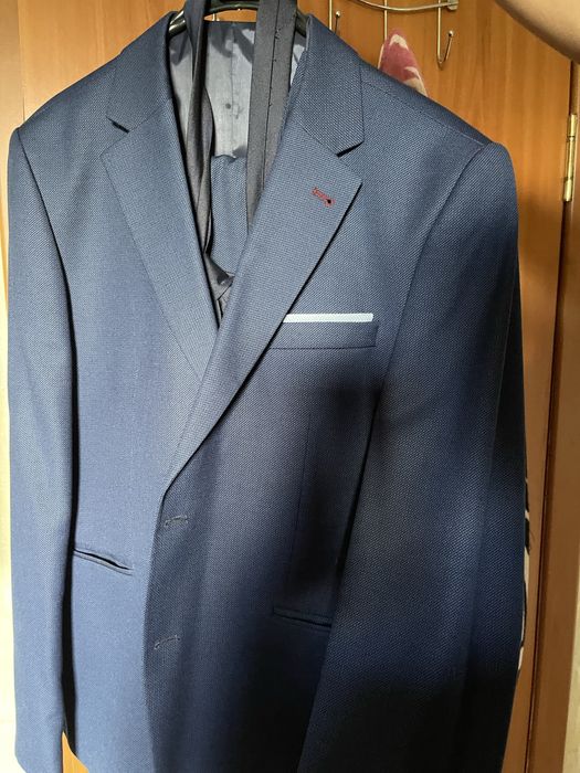 Мужской костюм тройка