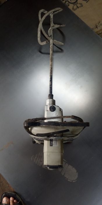 Продам миксер строительный