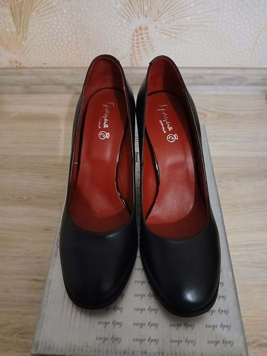 Дамски обувки от естествена кожа Грация/Кавалер