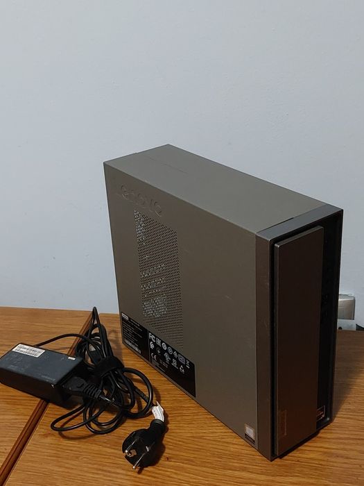 Mini PC Lenovo Ryzen 5 3500U 2,1Ghz/3,7Ghz, 8GB, 512GB+2TB, Vega 8 2GB
