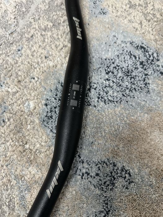 руль и вынос руля для велосипеда