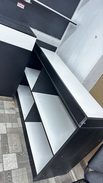 Продам торговое обоцрдование.