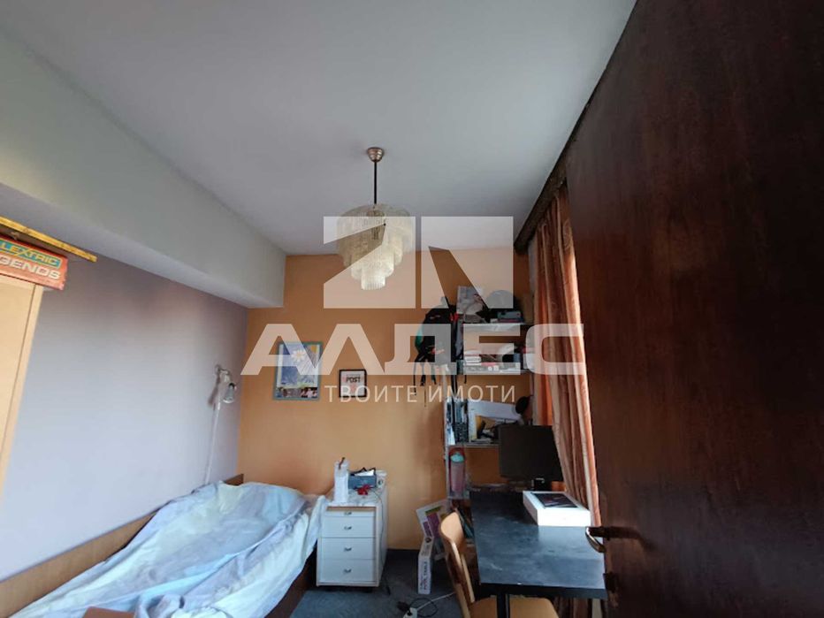 Дава се под наем Четиристаен апартамент в София, Център - 112 кв.м за 920 € - Снимка #4