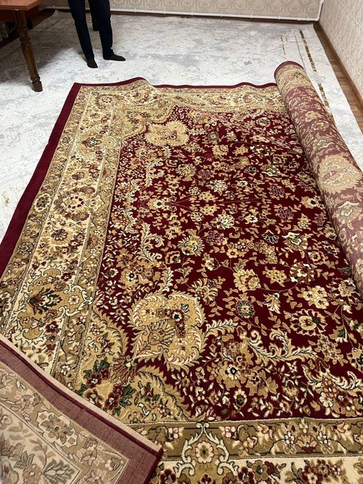 Ковер отлично выглядить для дома!